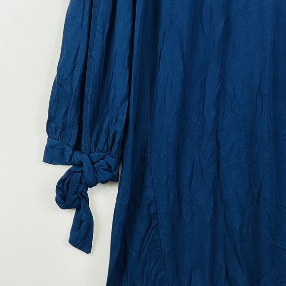 Lulus Blue Long Sleeve V-Neck Open Cold Shoulder Tunic Top Shirt‎ Womens Large - Picture 3 of 6